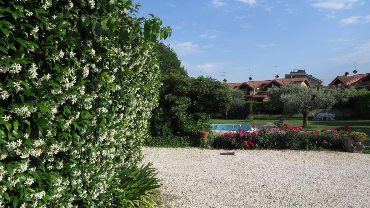 Il Gelso Di Barcuzzi Bed & Breakfast Lonato Luaran gambar