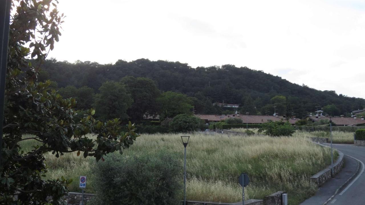 Il Gelso Di Barcuzzi Bed & Breakfast Lonato Luaran gambar