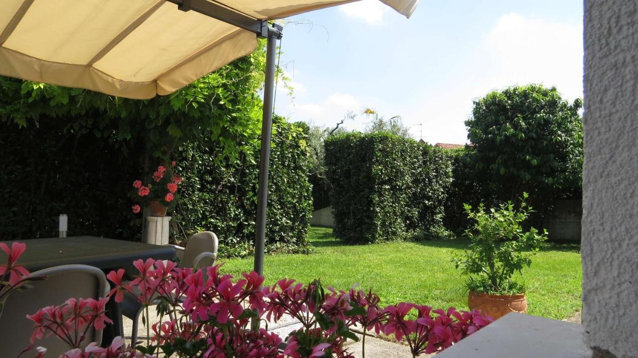 Il Gelso Di Barcuzzi Bed & Breakfast Lonato Luaran gambar