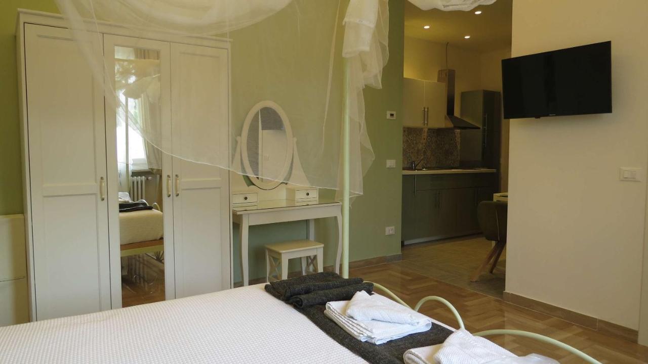 Il Gelso Di Barcuzzi Bed & Breakfast Lonato Luaran gambar