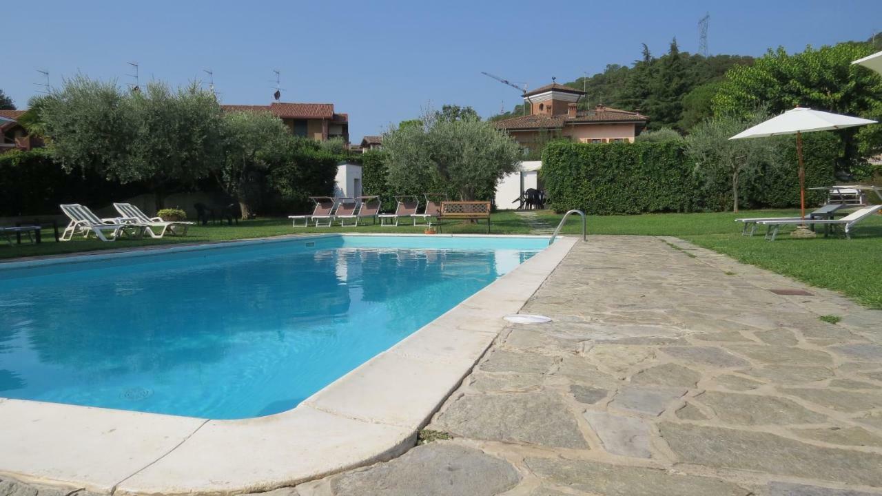 Il Gelso Di Barcuzzi Bed & Breakfast Lonato Luaran gambar