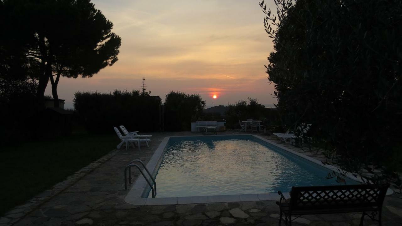 Il Gelso Di Barcuzzi Bed & Breakfast Lonato Luaran gambar